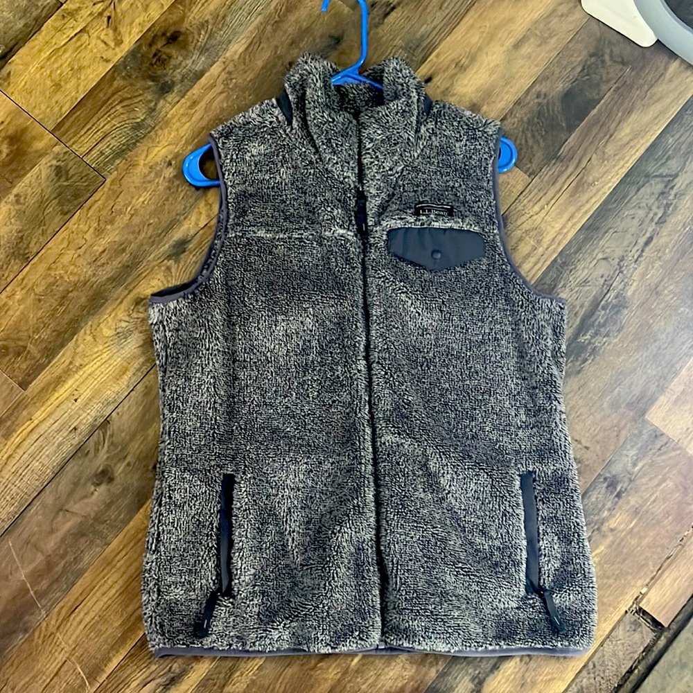 Brand new L.L. Bean vest
